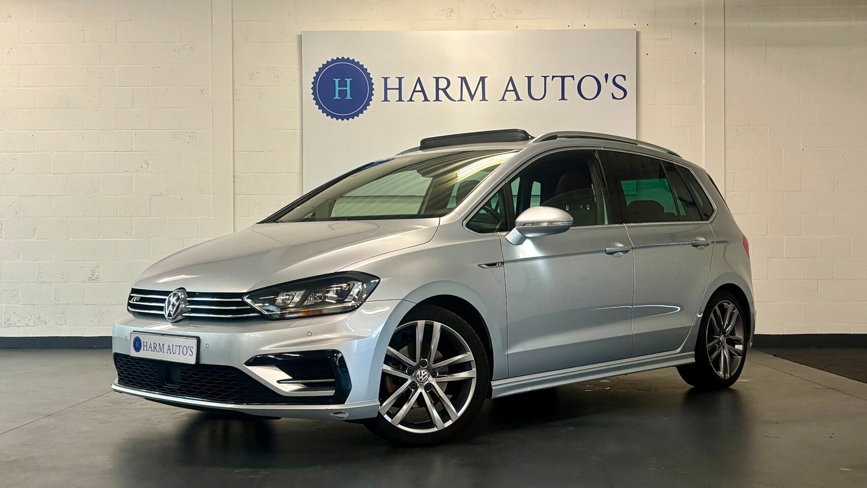 Volkswagen Golf Sportsvan - 1.4 TSI R Line 150pk DSG Pano / Navi / LED / Keyless / PDC / Cruise - AutoWereld.nl