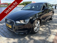 Audi A3 Sportback - 1.4 TFSI Ambition Pro Line plus 5 deurs airco keurige auto