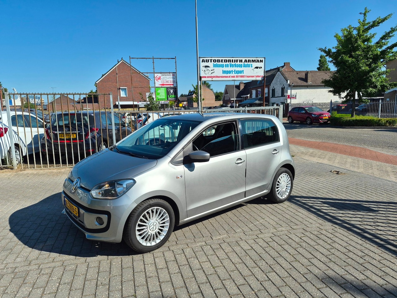 Volkswagen Up! - 1.0 high up! BlueMotion EÉN Eigenaar ! - AutoWereld.nl