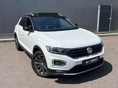 Volkswagen T-Roc - 2.0 TSI 4Motion Sport Pano l Camera l Stoelverwarming l Virtual l ACC l Keyles l BomVol