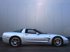 Chevrolet Corvette - C5 50th ANNIVERSARY 6-bak