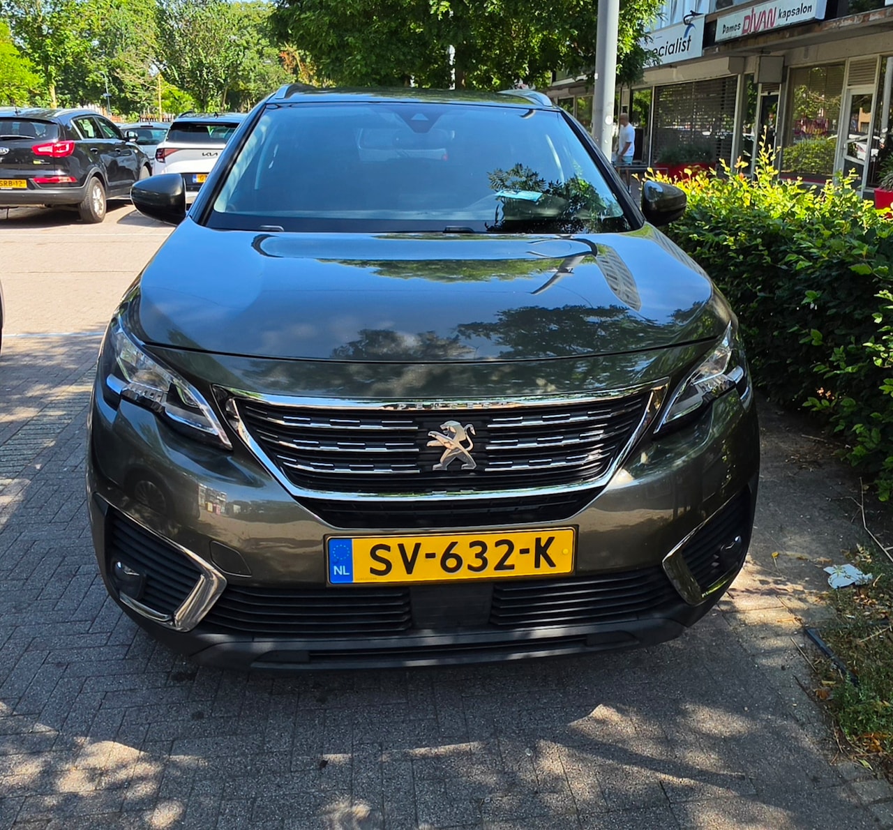 Peugeot 5008 - 1.2 PureTech Blue Lease Executive - AutoWereld.nl