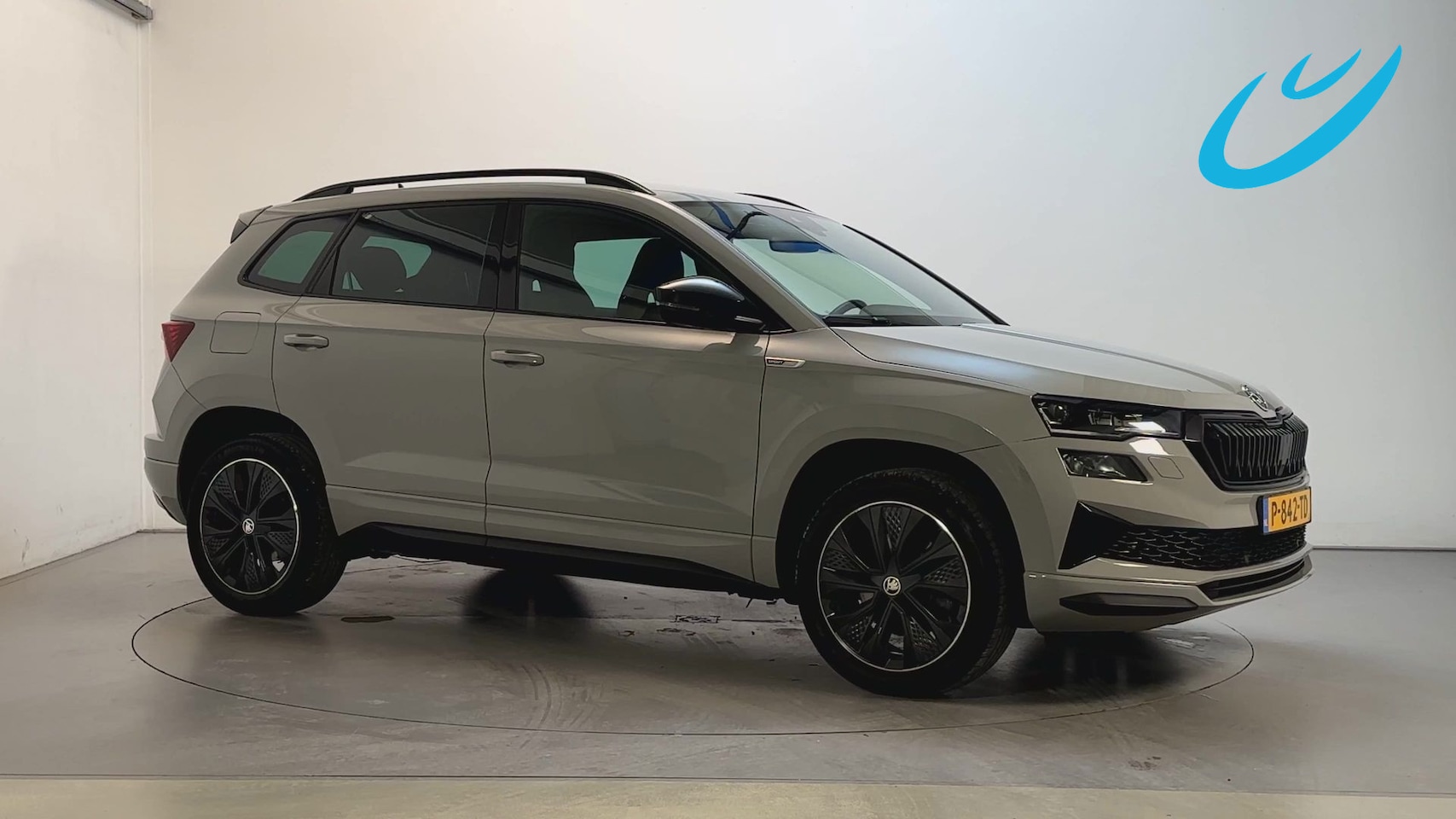 Skoda Karoq - 1.5 TSI 150pk ACT Sportline Business Camera Stoelverwarming Sfeerverlichting - AutoWereld.nl