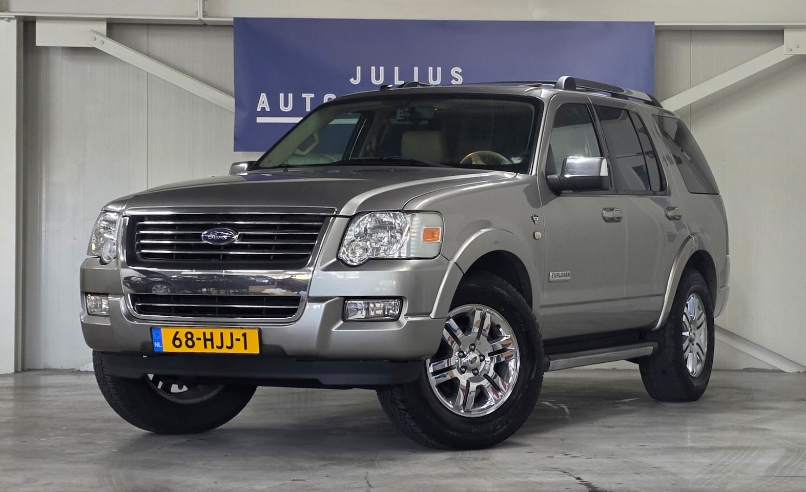 Ford Explorer - 4.6 V8 7Persoons Trekhaak Schuif/Kantel Dak! - AutoWereld.nl