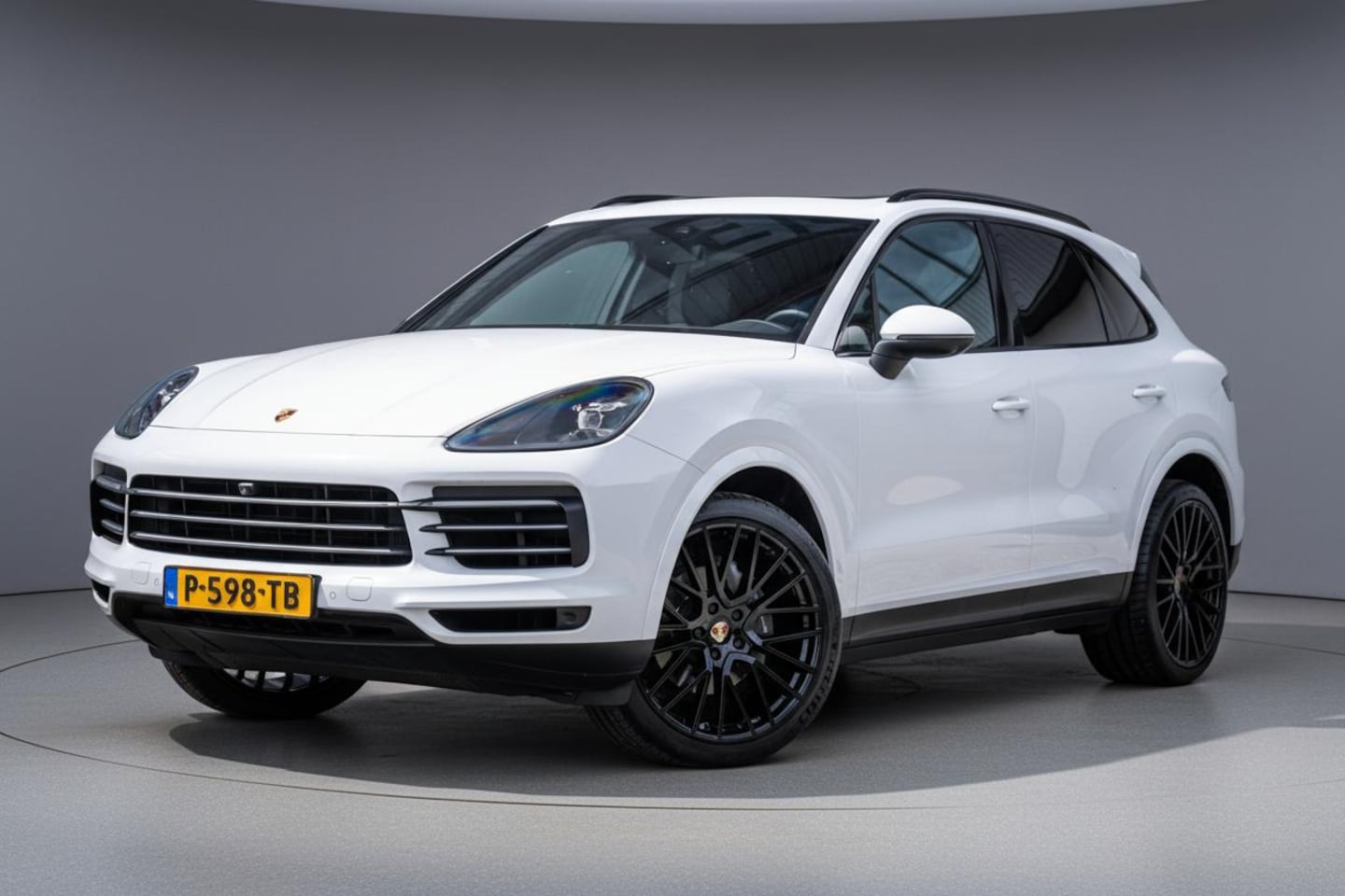 Porsche Cayenne - 3.0 V6 340pk Pano-dak|360°|22''|Nappaleder|Elek-A.klep|Stoelmemory - AutoWereld.nl