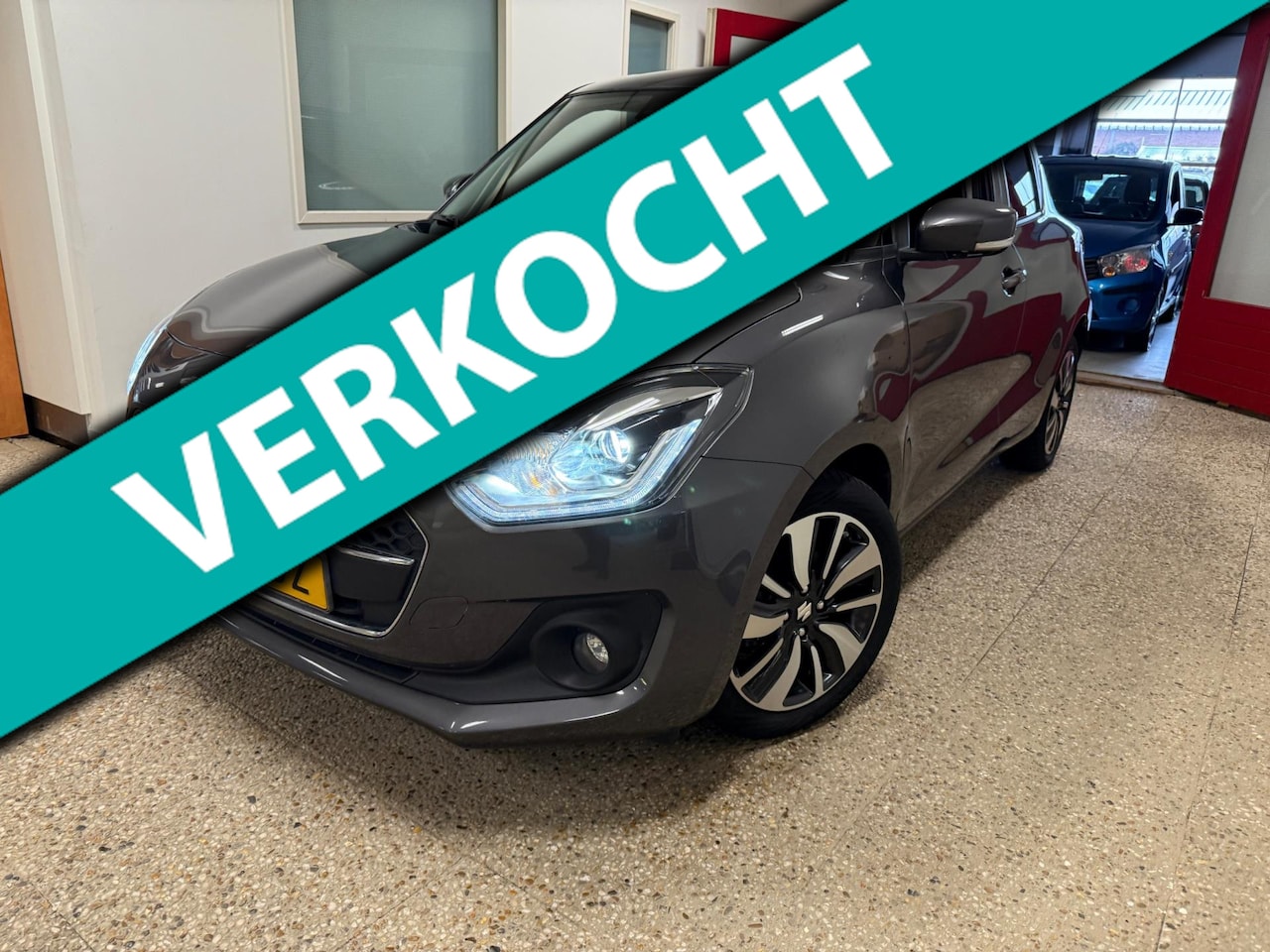 Suzuki Swift - 1.2 Stijl Smart Hybrid | Navi | Carplay | NL - AutoWereld.nl