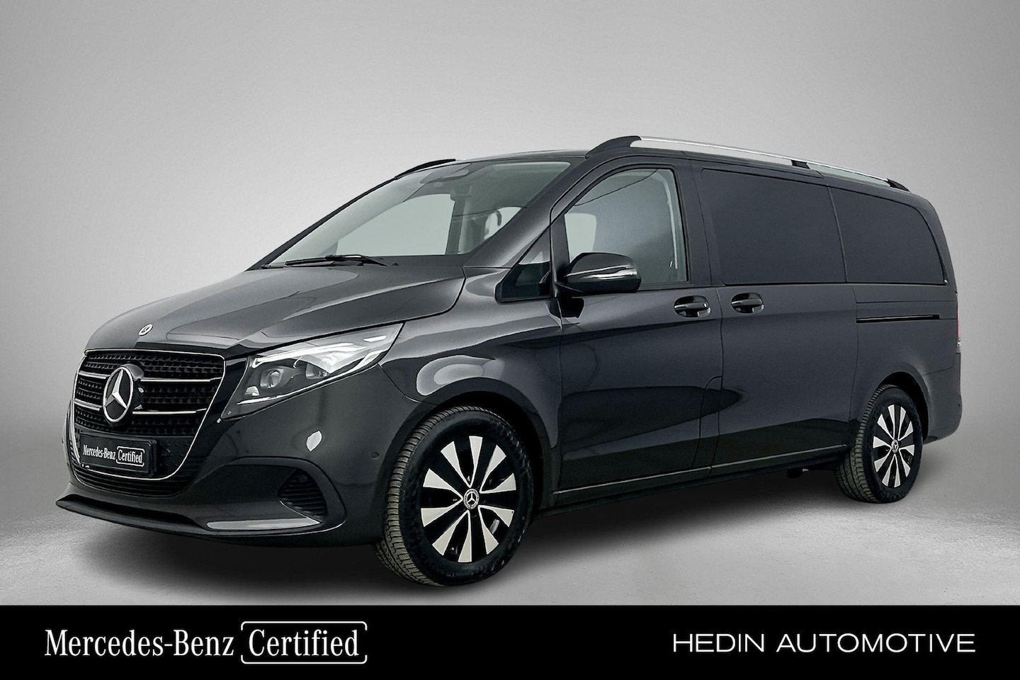 Mercedes-Benz V-klasse - V 300d Diesel L2 Automaat Style Line | Trekhaak | Distronic+ | Stoelverwarming | Burmester - AutoWereld.nl