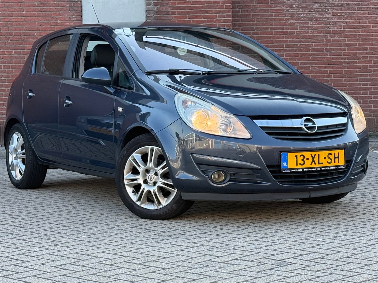 Opel Corsa - 1.4-16V Cosmo|5DRS|LEDER|GOED-ONDERHOUDEN|INRUILKOOPJE - AutoWereld.nl