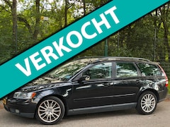 Volvo V50 - 2.4 Momentum AUTOMAAT/LEER/INRUILER/RIJD/APK