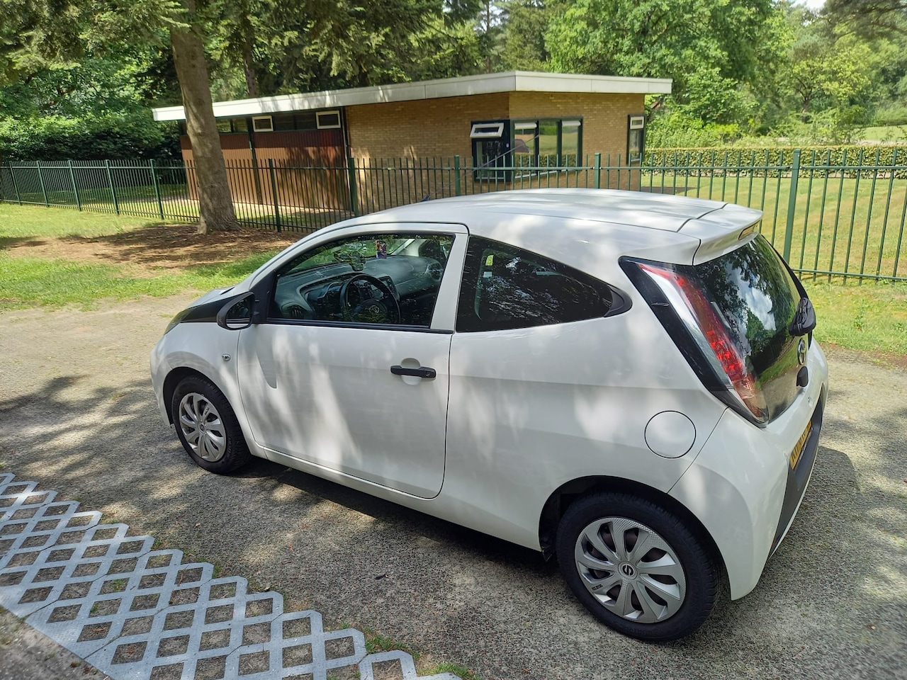 Toyota Aygo - 1.0 VVT-i x - AutoWereld.nl