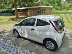 Toyota Aygo - 1.0 VVT-i x