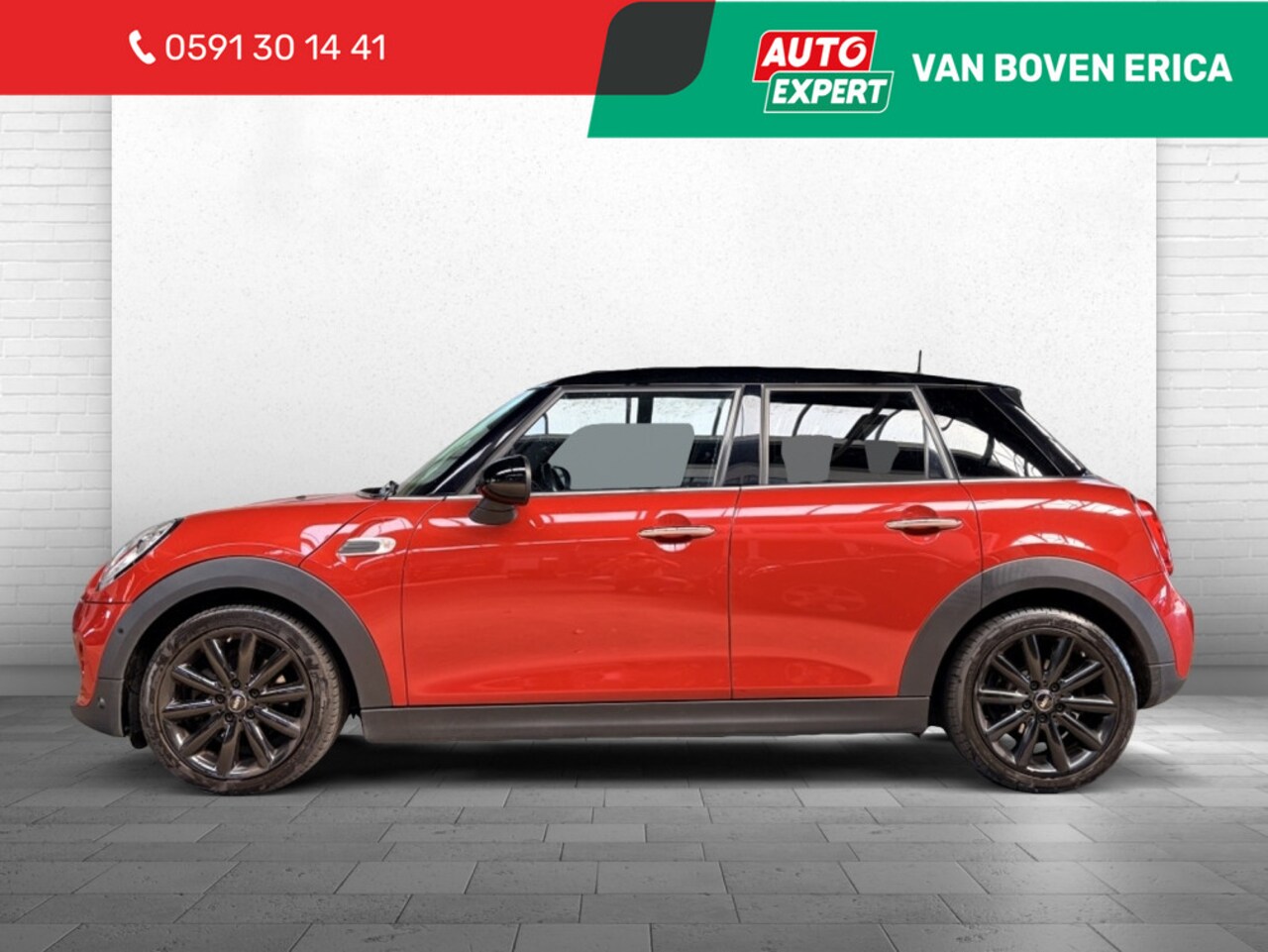 MINI Cooper - 1.5 Chili Serious Bns Automaat Trekhaak Cruise Clima Panodak Nav - AutoWereld.nl