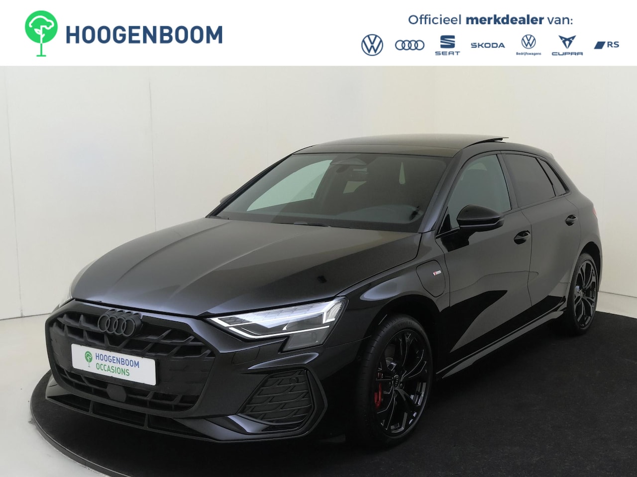 Audi A3 Sportback - 45 TFSI e S edition Competition | Panoramadak | SONOS audio | Keyless | Sfeerverlichting | - AutoWereld.nl