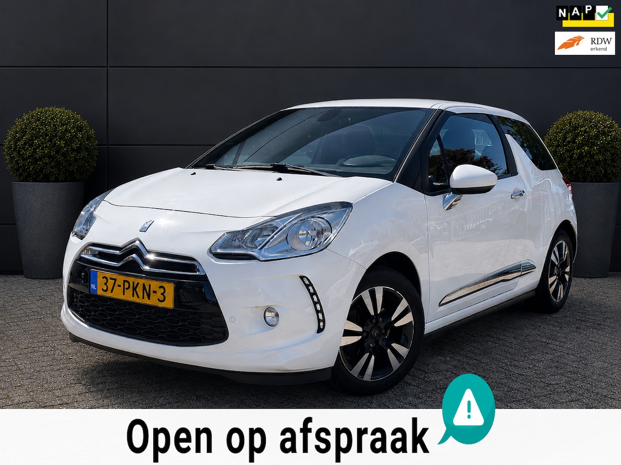 Citroën DS3 - 1.6 So Chic in White AIRCO NAP CRUISE MF STUUR NW.APK - AutoWereld.nl