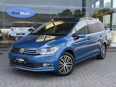 Volkswagen Touran - 1.4 TSI Highline | Automaat | Panorama | Adaptive Cruise C | Volledige historie | Interess