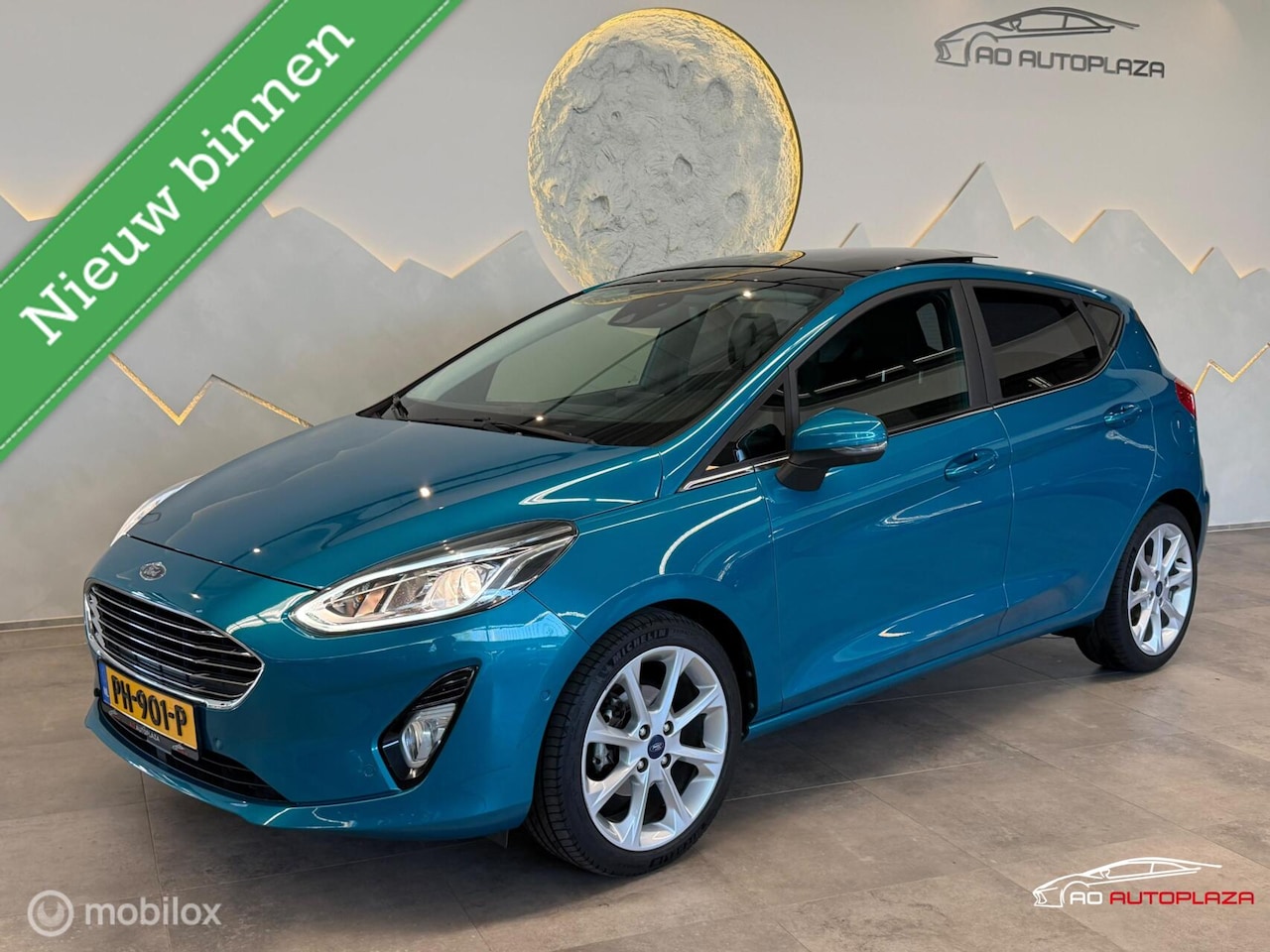 Ford Fiesta - 1.0 EcoBoost Titanium Panorama/Keyless/Carplay/Camera - AutoWereld.nl