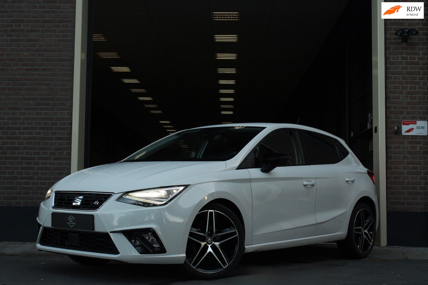SEAT Ibiza - 1.0 TSI FR |LED|ACC|DCC|CarPlay|Sfeer| - AutoWereld.nl