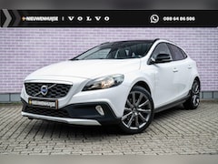 Volvo V40 Cross Country - 1.6 T4 Momentum | Panoramadak | Navigatie | High Performance Audio | Parkeersensoren | Lic