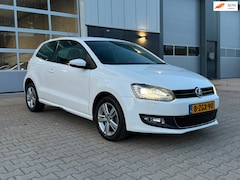 Volkswagen Polo - 1, 2 2013 Life Xenon Led Velgen Wit Stoelverw Top Staat Dealer Onderhouden