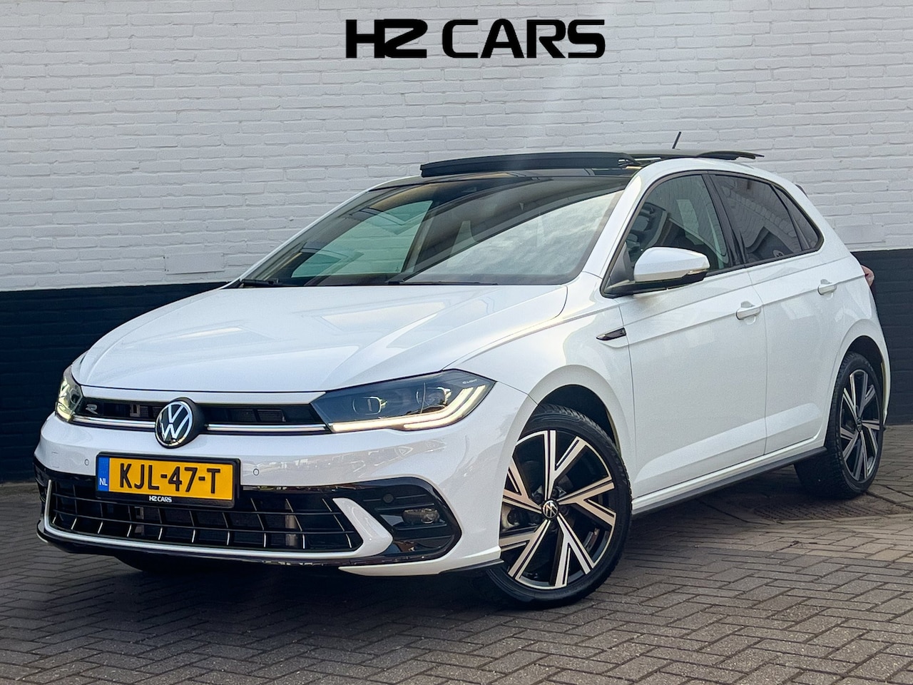 Volkswagen Polo - 1.0 TSI R-Line 116PK/Automaat/Pano/IQ/Camera/Keyless/ACC - AutoWereld.nl
