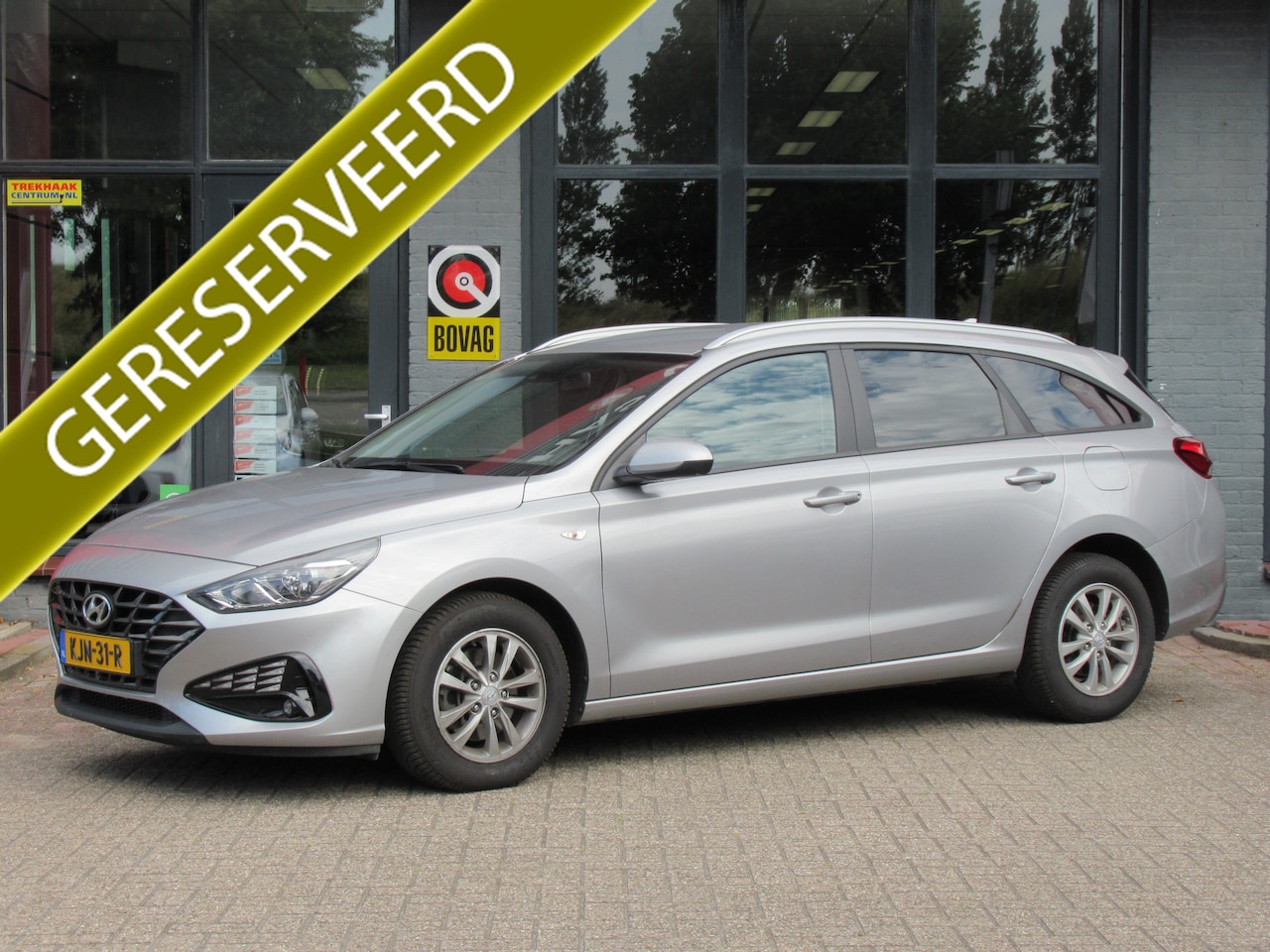 Hyundai i30 Wagon - 1.0 T-GDi Comfort | Airco | Navigatie | Parkeersensoren | Incl. BOVAG Garantie | Bluetooth - AutoWereld.nl