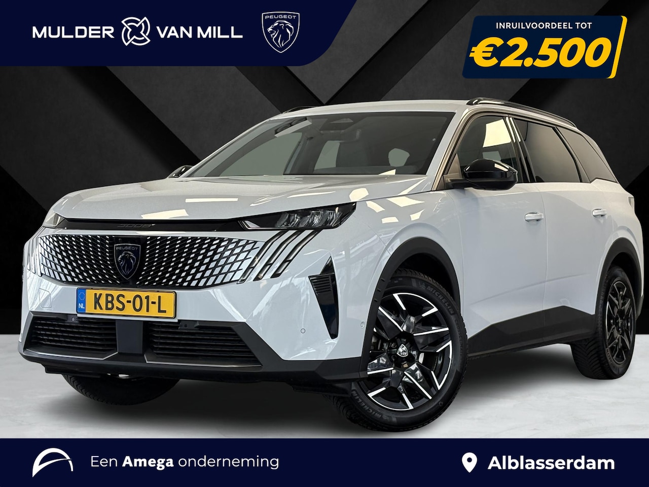 Peugeot 5008 - Allure Pack 1.2 Hybrid 145pk e-DSC6 | PANORAMIC NAVIGATION | 7-ZITS | STOEL + STUURVERW. | - AutoWereld.nl