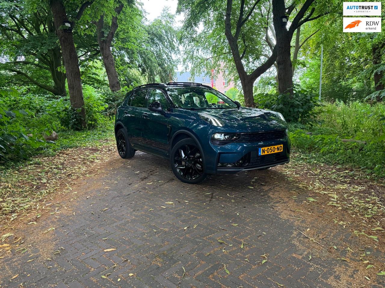 Lynk & Co 01 - Co | black edition | pano | - AutoWereld.nl