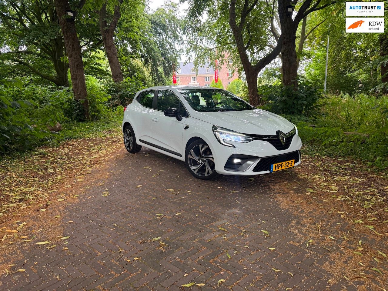 Renault Clio - Renault clio 1.3 TCe | R.S. Line | keyless | automaat | stoelverwarming - AutoWereld.nl