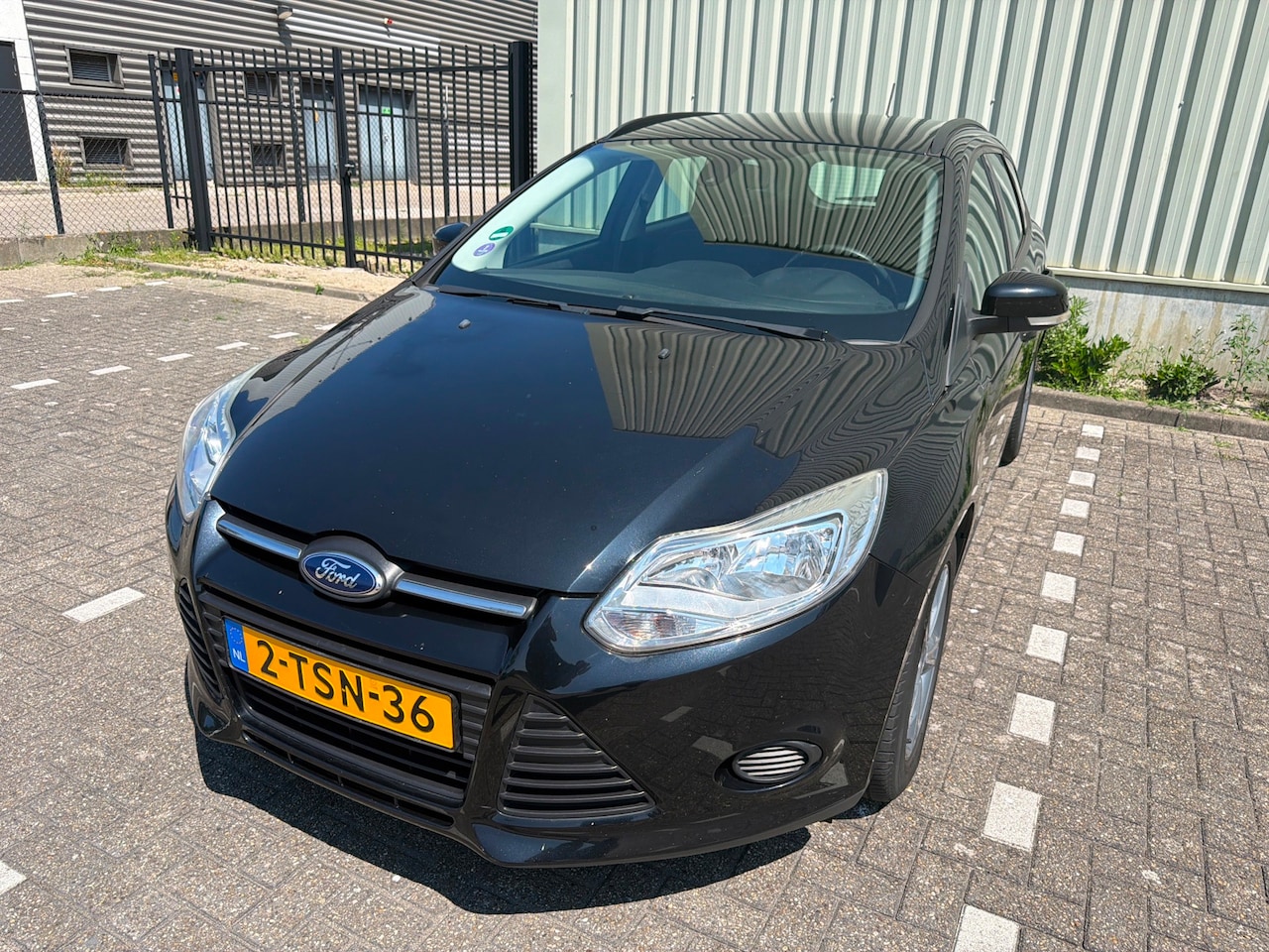 Ford Focus Wagon - 1.0 EcoBoost Edition|Airco | Meeneemprijs - AutoWereld.nl