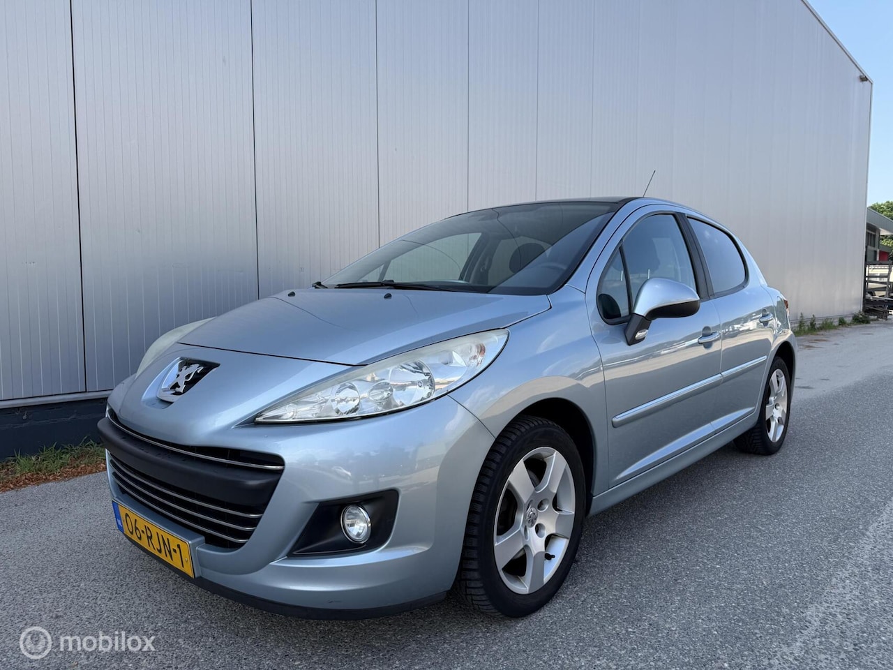 Peugeot 207 - 1.6 VTi Allure 1.6 VTi Allure - AutoWereld.nl