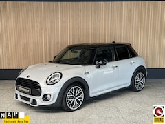 MINI 5-Deurs - 1.5 Cooper Serious Business 1.5 Cooper Serious Business King Cross uitvoering | JCW pakket