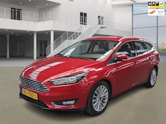 Ford Focus Wagon - 1.0 Titanium