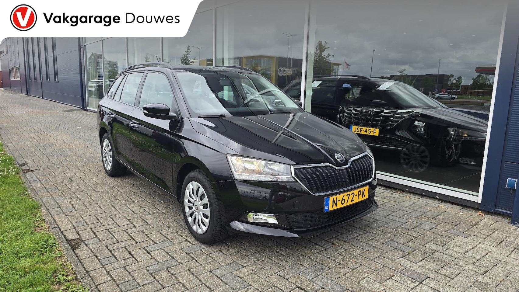Skoda Fabia Combi - 1.0 TSI Ambition |NAP|Cruise|Airco|Carplay - AutoWereld.nl