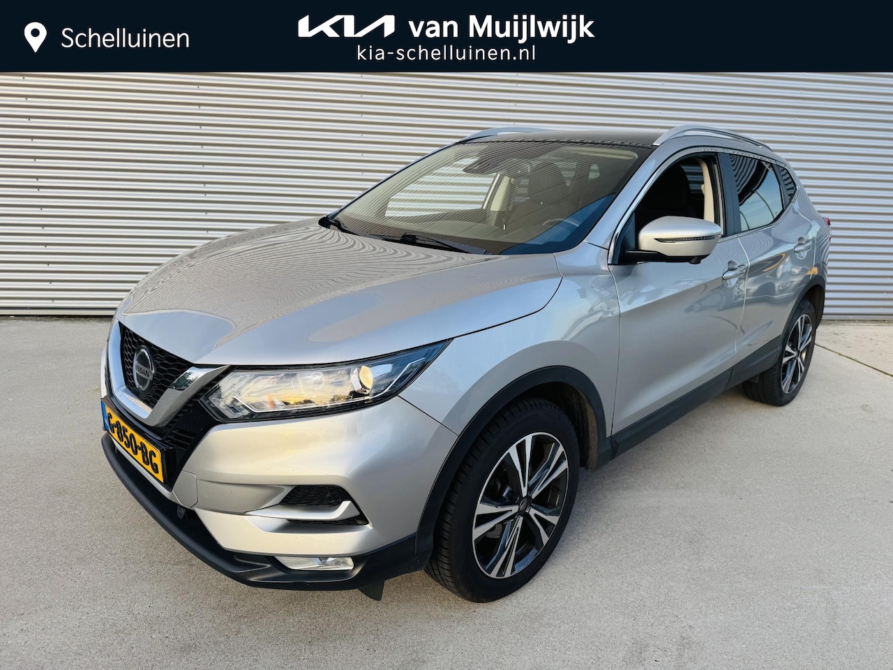 Nissan Qashqai - 1.6 N-Connecta Trekhaak | Navi | 360 Camera | Pdc | 1500kg Trekgewicht !! - AutoWereld.nl
