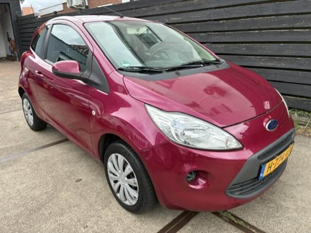 Ford Ka - 1.2 Trend 157.049KM NAP/NIEUEUWE APK/NETTE AUTOOTJE! - AutoWereld.nl