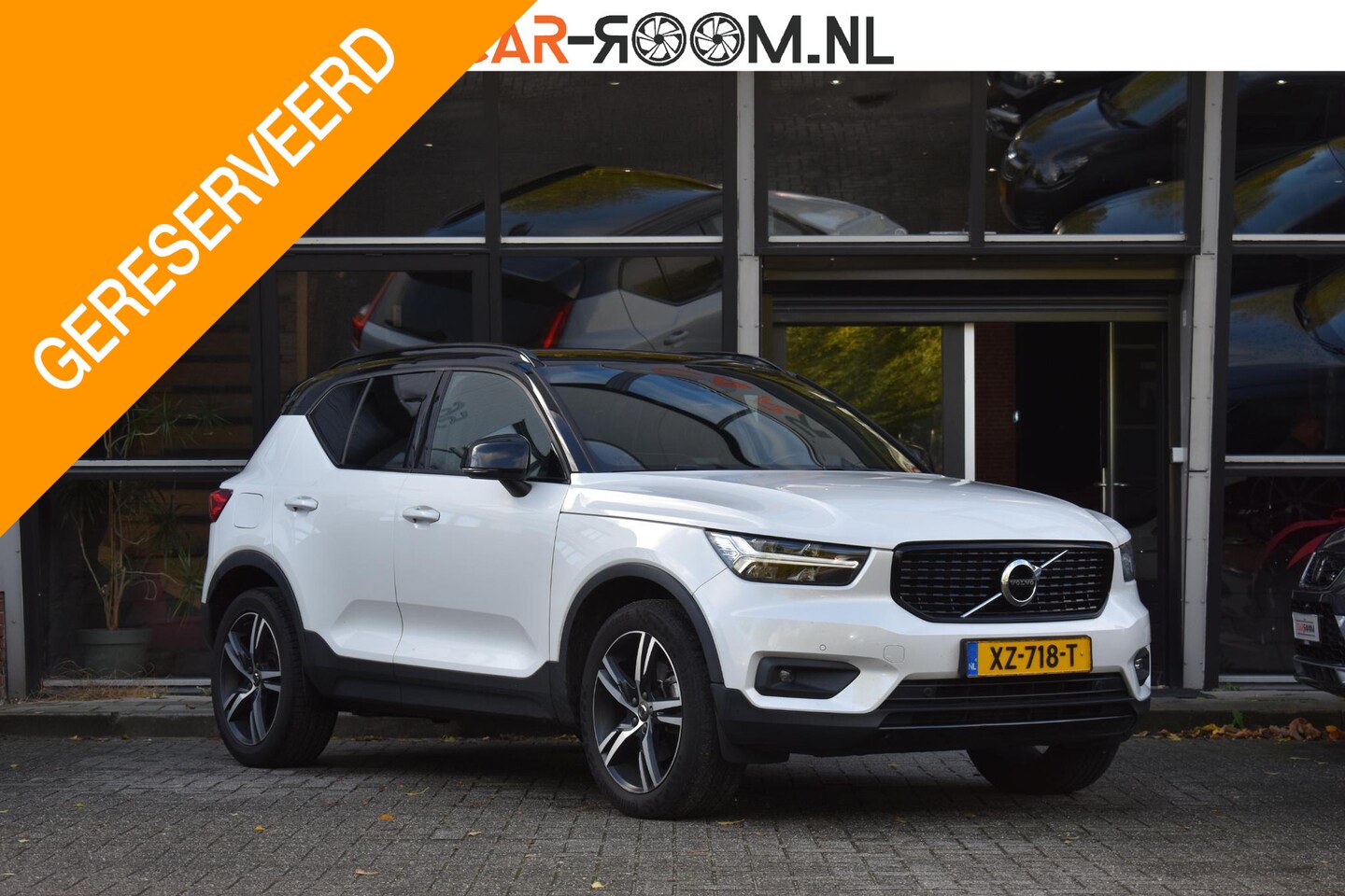 Volvo XC40 - 2.0 T4 R-Design Camera Pilot ACC Bliss Standkachel - AutoWereld.nl