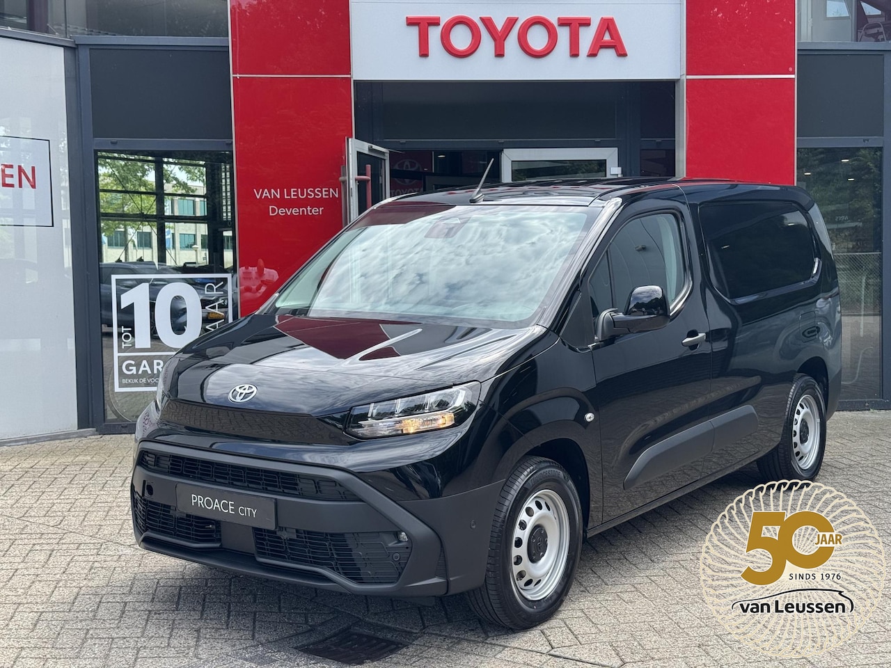 Toyota PROACE CITY Electric - Long 10th Anniversary STOEL/STUURWIELVERWARMING CRUISE CONTROL - AutoWereld.nl