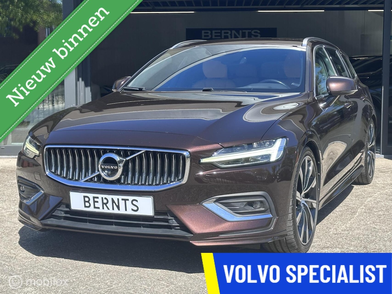 Volvo V60 - T6 AWD Inscription|Exterieur stylingpakket|ACC/Pilotassist|BLIS|360 camera - AutoWereld.nl