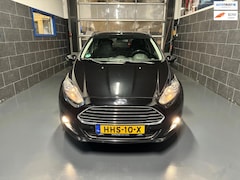 Ford Fiesta - 1.0 EcoBoost Titanium - Automaat - PDC - Stoelverwarming - Airco - Nw.Apk