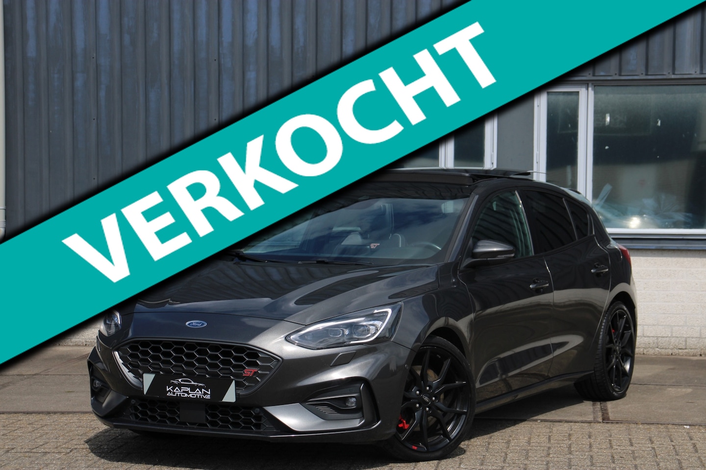 Ford Focus - 2.3 ST-3 Performance BTW Pano Recaro Leder Launch Control WinterPakket - AutoWereld.nl