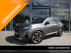 Peugeot 2008 - 1.2 130PK Allure Pack Automaat | 9200 KM | Trekhaak | Camera | Navigatie | Climate control