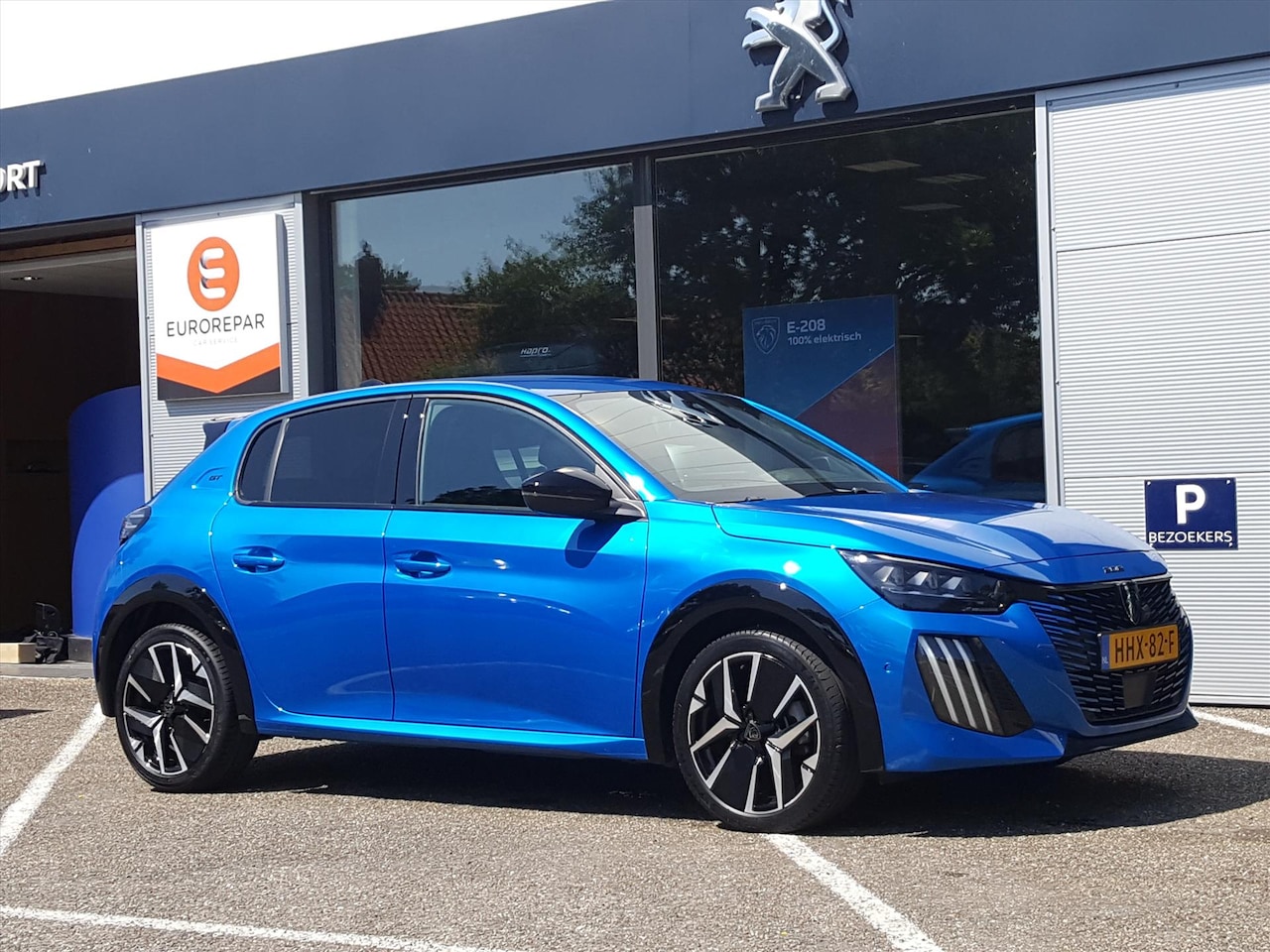 Peugeot 208 - GT 1.2 Hybrid 145pk e-DCS6 AUTOMAAT Apple Carplay & Android | Navi | 360° CAMERA | Adaptie - AutoWereld.nl