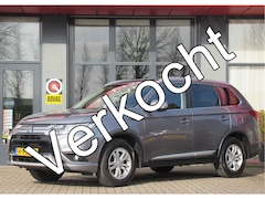 Mitsubishi Outlander - 2.0 Connect Pro | Clima-Airco | Navigatie | Parkeercamera | Incl. BOVAG Garantie | Trekhaa