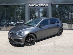 Volkswagen Golf - 1.6 TDI Highline R-Line PANO ACC CAMERA VOL