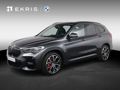 BMW X1 - sDrive20i Business Edition Plus M Sportpakket | Stuurwielrand Verwarmd | Head-Up Display |