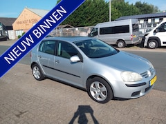 Volkswagen Golf - 1.4 Trendline