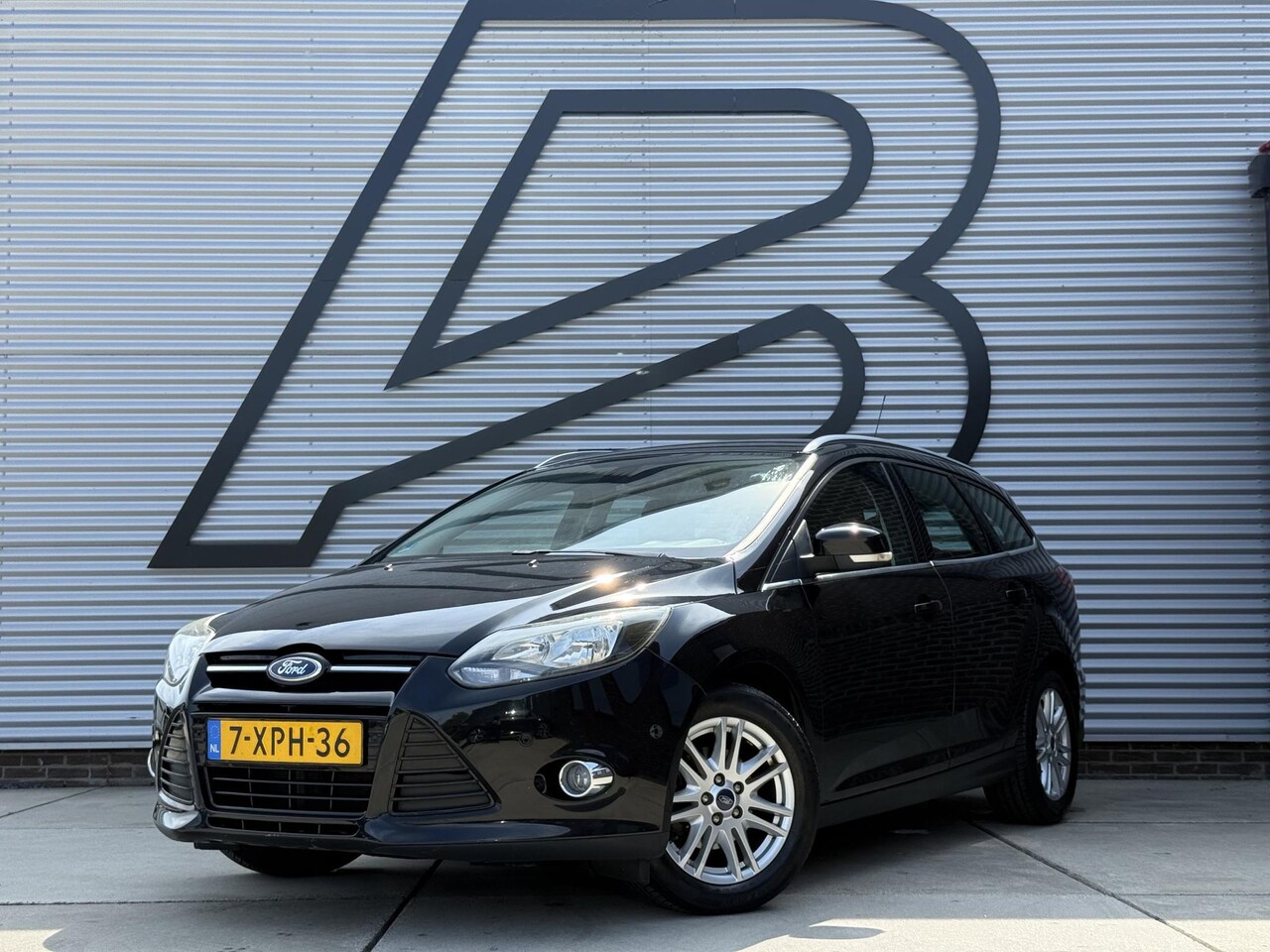 Ford Focus Wagon - 1.0 EcoBoost Edition Plus 2e Eigenaar|Navi|Clima|Cruise|PDC V+A|N.A.P|Nieuwe APK bij Aflev - AutoWereld.nl