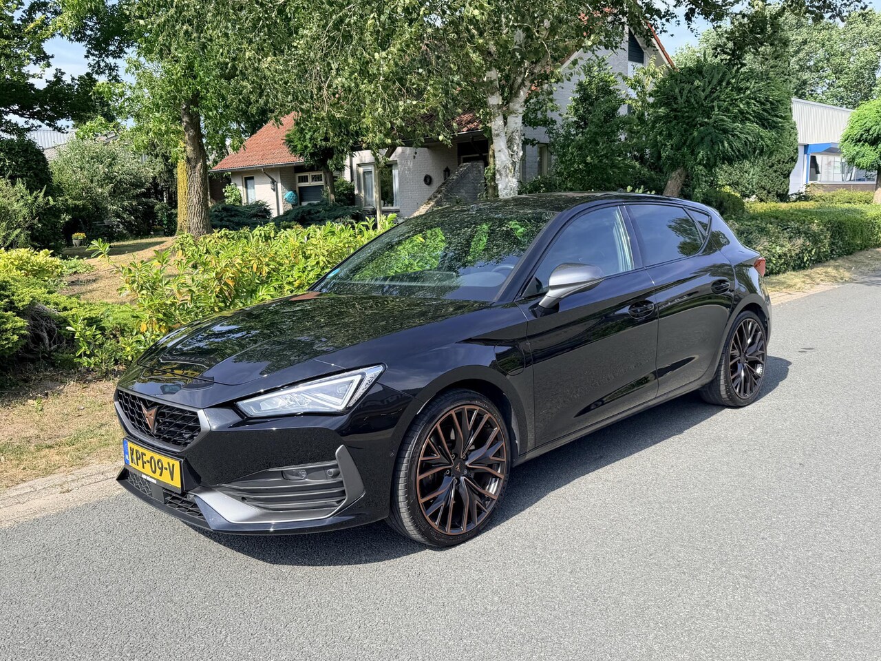 CUPRA Leon - 1.4 e-Hybrid VZ 245PK LED•ACC•1e Eig - AutoWereld.nl