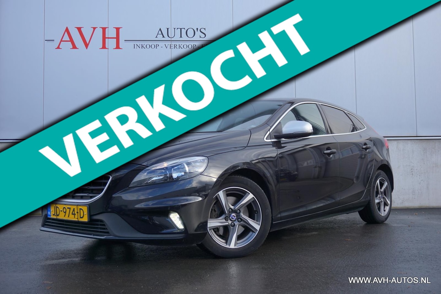 Volvo V40 - 2.0 T2 R-Design 2.0 T2 R-Design - AutoWereld.nl