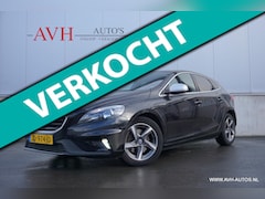 Volvo V40 - 2.0 T2 R-Design